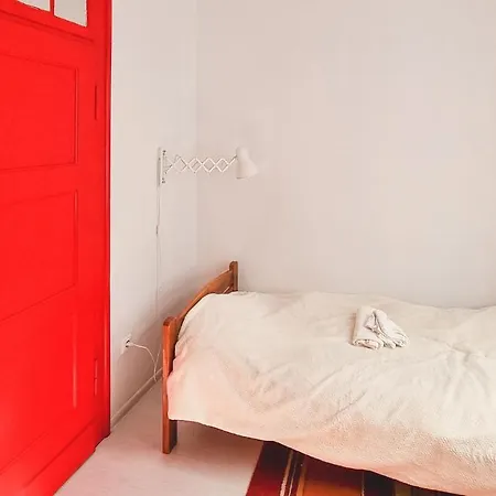 アパートホテル Rybnicka 10 カトヴィツェ