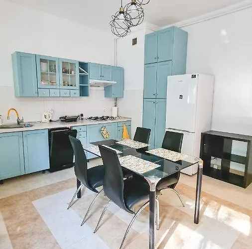 Rybnicka 10 Aparthotel *